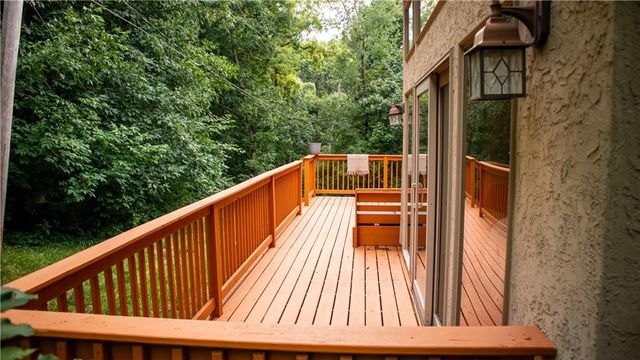 7307 Oliver Circle, Kansas City, KS 66106