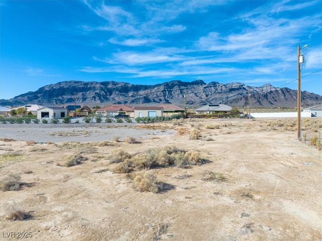 6541 North Frontier Court, Pahrump, NV 89060