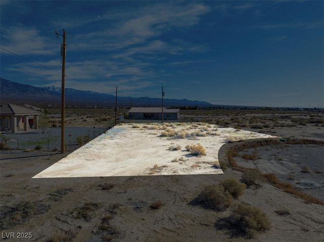 6541 North Frontier Court, Pahrump, NV 89060