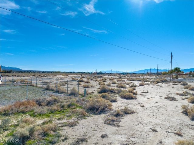 6541 North Frontier Court, Pahrump, NV 89060