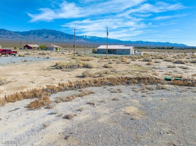 6541 North Frontier Court, Pahrump, NV 89060
