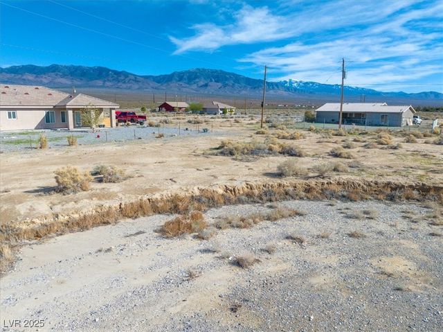 6541 North Frontier Court, Pahrump, NV 89060