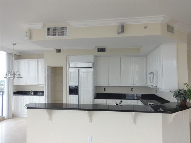 100 S Birch Road 1106-B, Fort Lauderdale, FL 33316