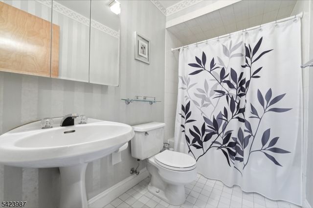 115 Coeyman Ave, Nutley Twp., NJ 07110