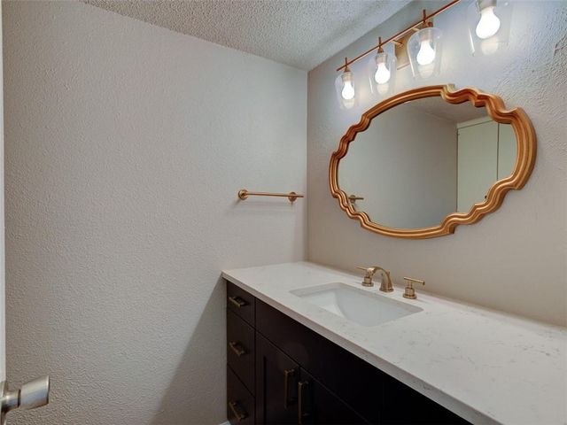 2007 Browning DR, Austin, TX 78752