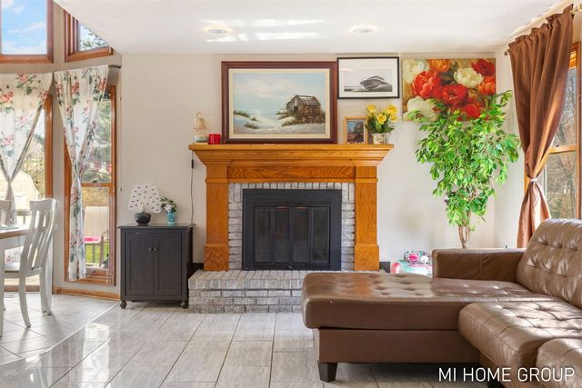 1081 Graafschap Road, Holland, MI 49423