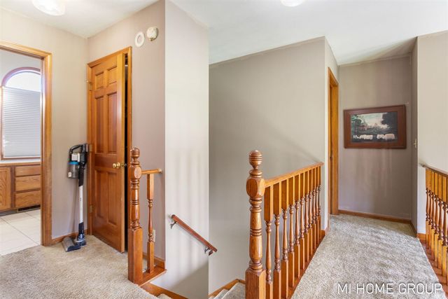 1081 Graafschap Road, Holland, MI 49423