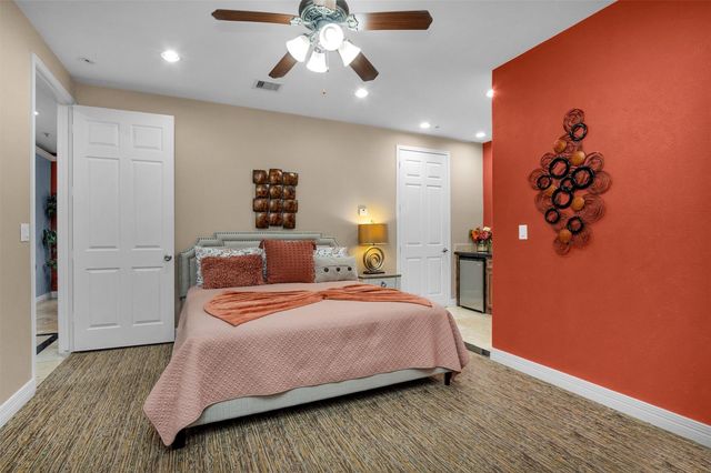 7039 Kingston Cove Ln 309, Willis, TX 77318