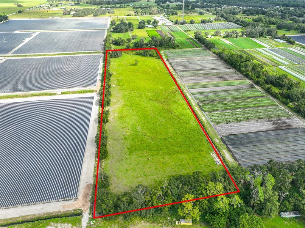 8711 STATE RD 674, Wimauma, FL 33598
