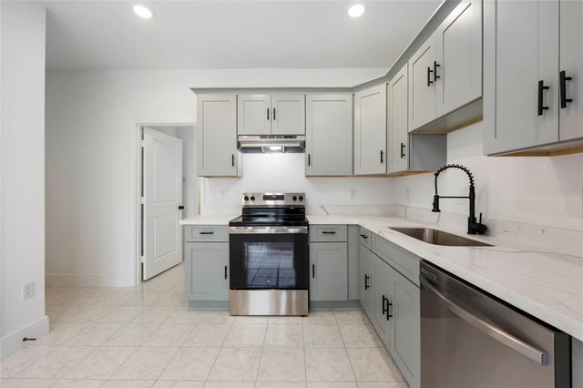 4814 Wilmington Street A, Houston, TX 77033