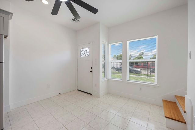 4814 Wilmington Street A, Houston, TX 77033