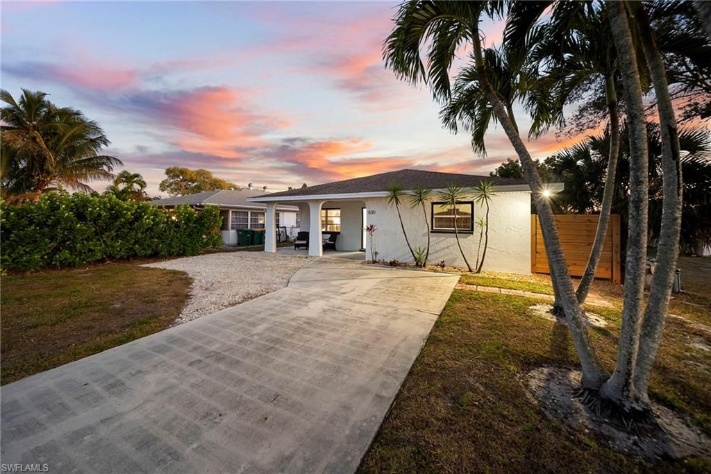 630 99th AVE N, NAPLES, FL 34108 — photo 4