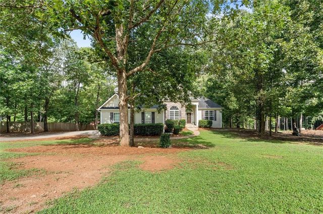 7055 Fletcher Dr, Winston, GA 30187