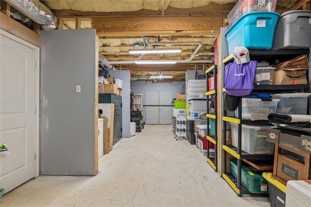 7055 Fletcher Dr, Winston, GA 30187