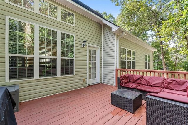 7055 Fletcher Dr, Winston, GA 30187