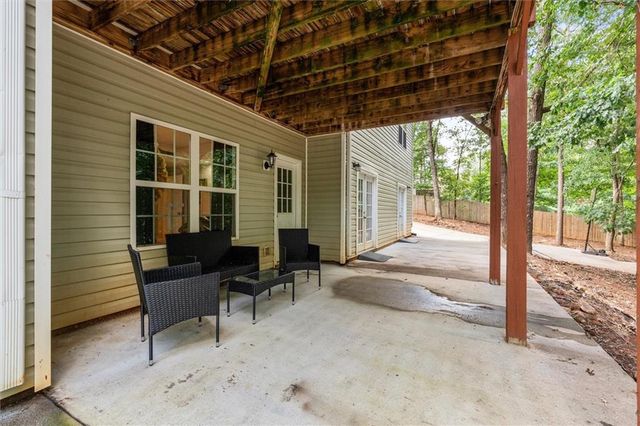 7055 Fletcher Dr, Winston, GA 30187