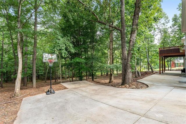 7055 Fletcher Dr, Winston, GA 30187