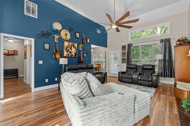 7055 Fletcher Dr, Winston, GA 30187