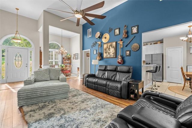 7055 Fletcher Dr, Winston, GA 30187