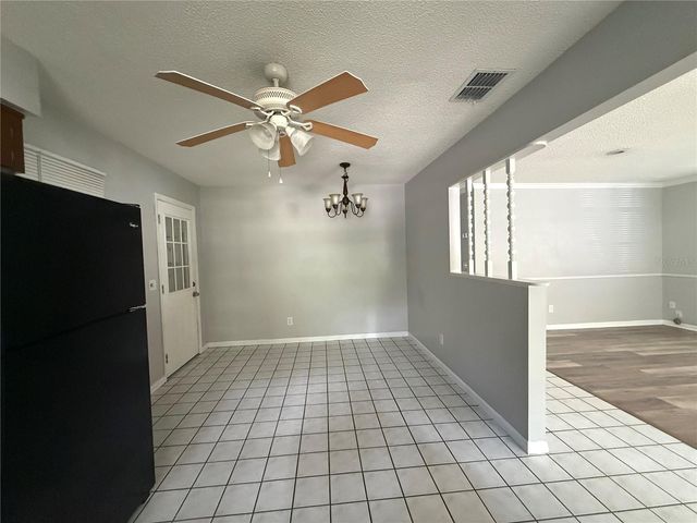 39648 MEADOWOOD LOOP, Zephyrhills, FL 33542