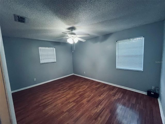 39648 MEADOWOOD LOOP, Zephyrhills, FL 33542