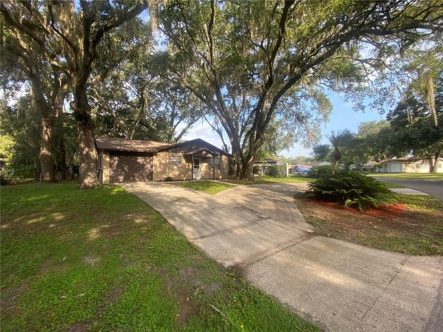 39648 MEADOWOOD LOOP, Zephyrhills, FL 33542