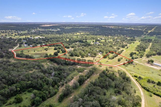 000 Josie LN, Bastrop, TX 78602