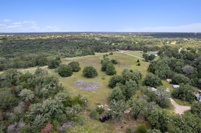 000 Josie LN, Bastrop, TX 78602