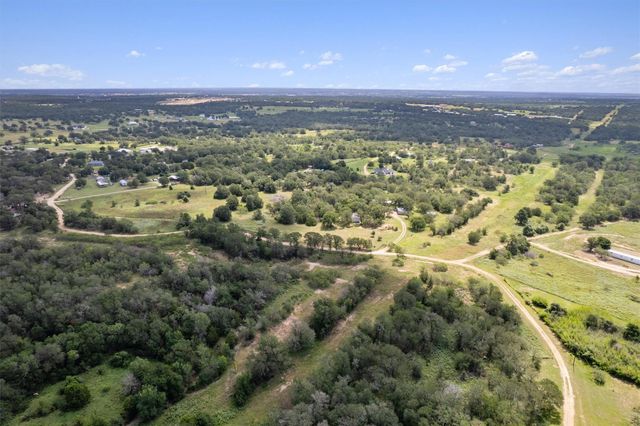 000 Josie LN, Bastrop, TX 78602