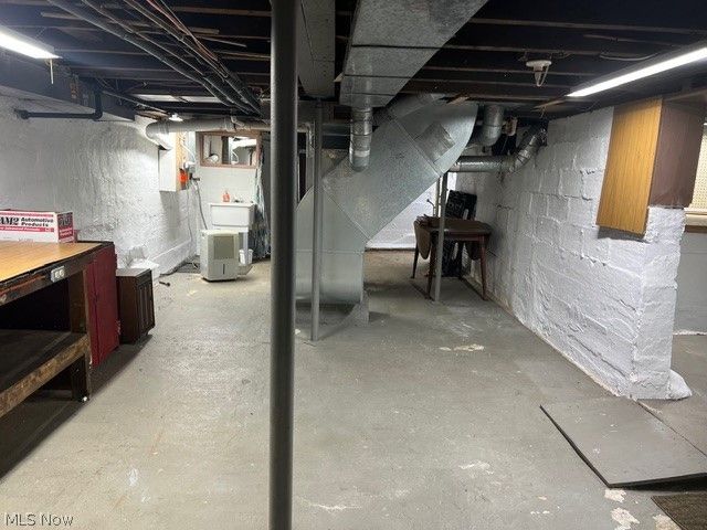 1780 blosser Lane, Follansbee, WV 26037