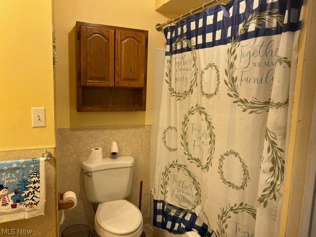 1780 blosser Lane, Follansbee, WV 26037