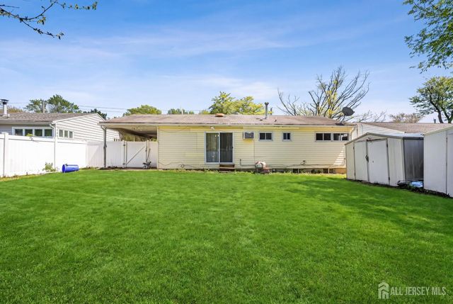 34 Princeton Road, Old Bridge, NJ 08859