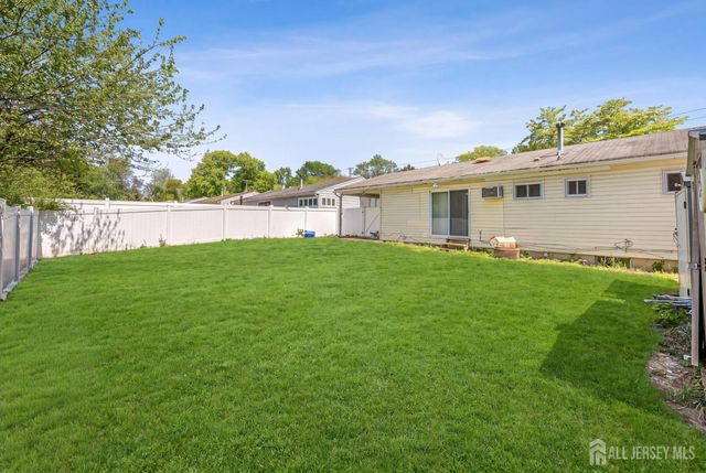 34 Princeton Road, Old Bridge, NJ 08859