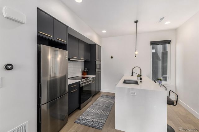 2588 S Broadway, Denver, CO 80210