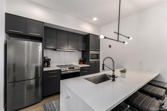 2588 S Broadway, Denver, CO 80210