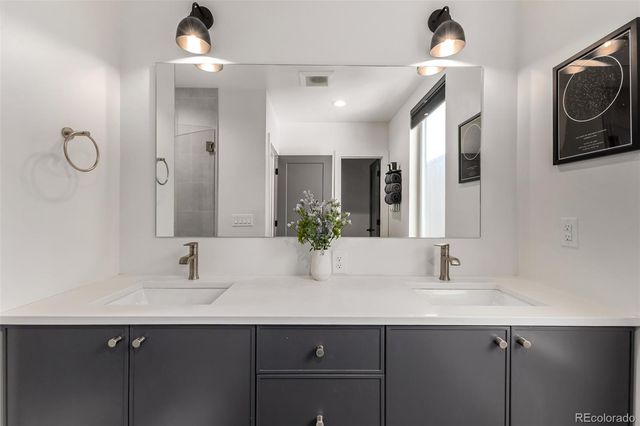 2588 S Broadway, Denver, CO 80210