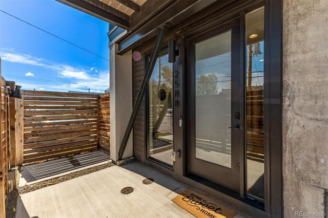 2588 S Broadway, Denver, CO 80210