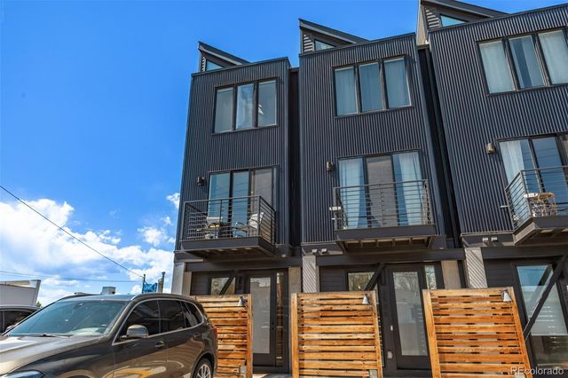 2588 S Broadway, Denver, CO 80210