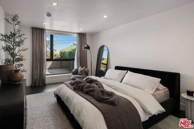 724 N Croft Avenue 313, Los Angeles, CA 90069