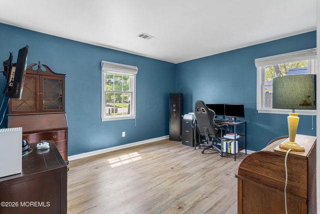 88 Almond Drive, Toms River, NJ 08753