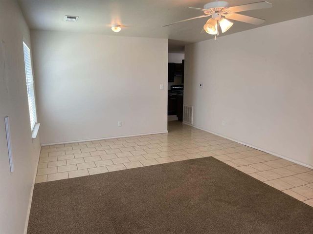 8912 Terrell Avenue, Lubbock, TX 79423