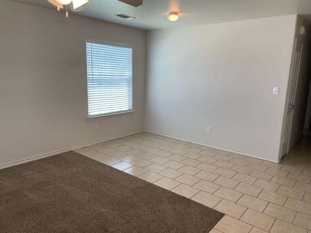 8912 Terrell Avenue, Lubbock, TX 79423