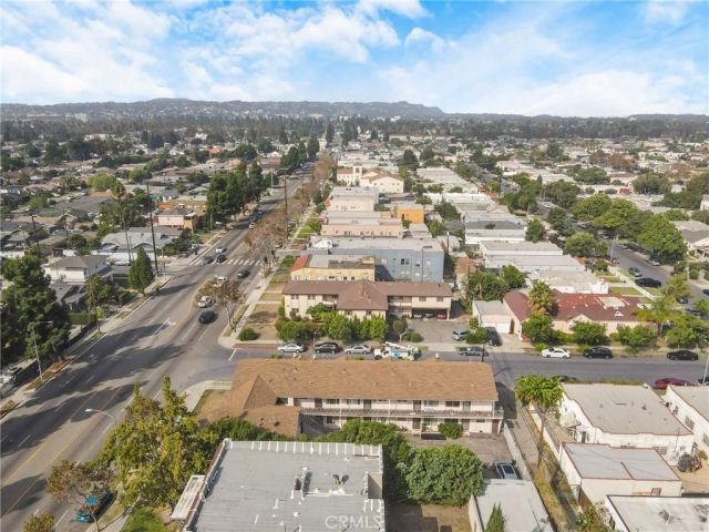 1861 W Martin Luther King Jr Boulevard, Los Angeles, CA 90062