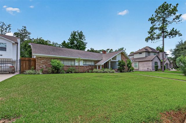 12411 Pinerock Lane, Houston, TX 77024