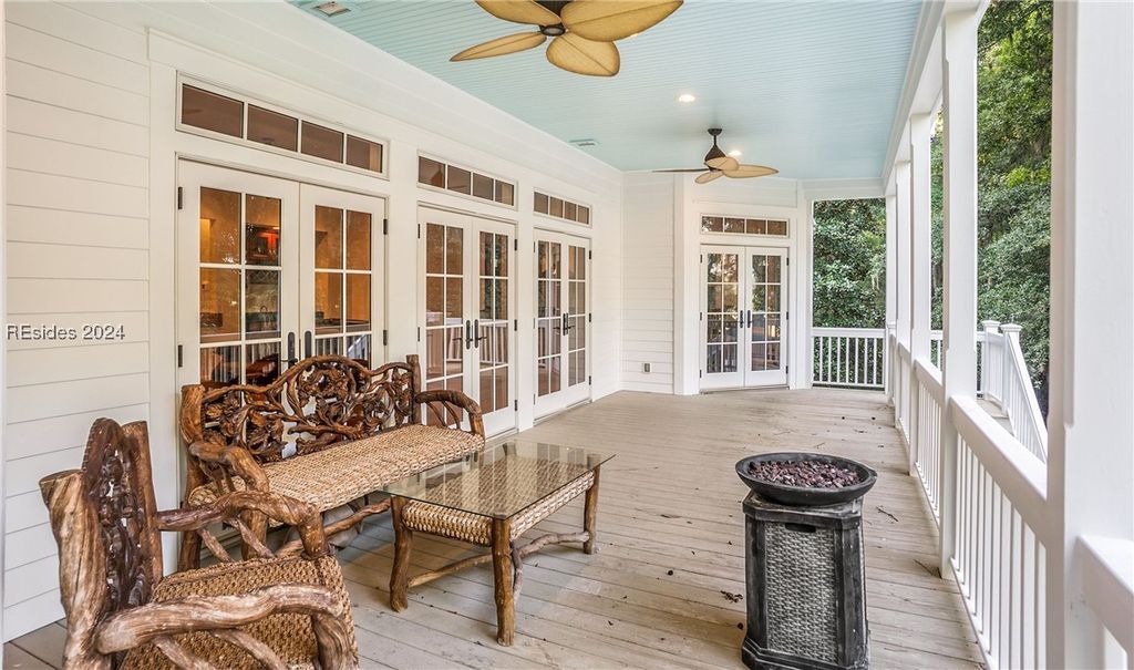 Image 20 of property listing at 104 Barnaby Blf, Seabrook, SC 29940