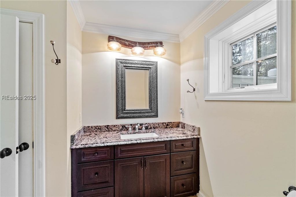 Image 44 of property listing at 104 Barnaby Blf, Seabrook, SC 29940