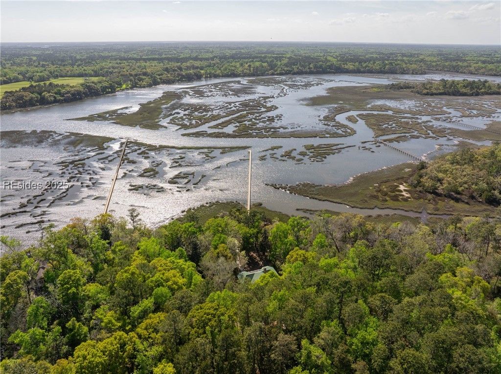 Image 60 of property listing at 104 Barnaby Blf, Seabrook, SC 29940