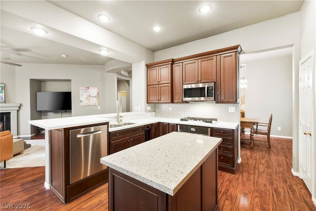 2940 Matese Drive, Henderson, NV 89052