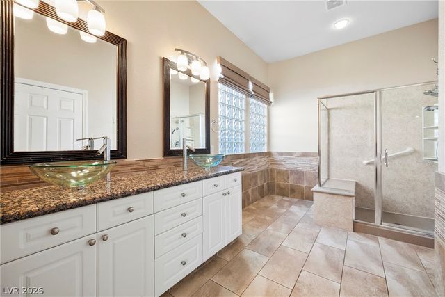 2940 Matese Drive, Henderson, NV 89052