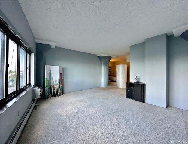 10 Bay Street Landing 2B, Staten Island, NY 10301